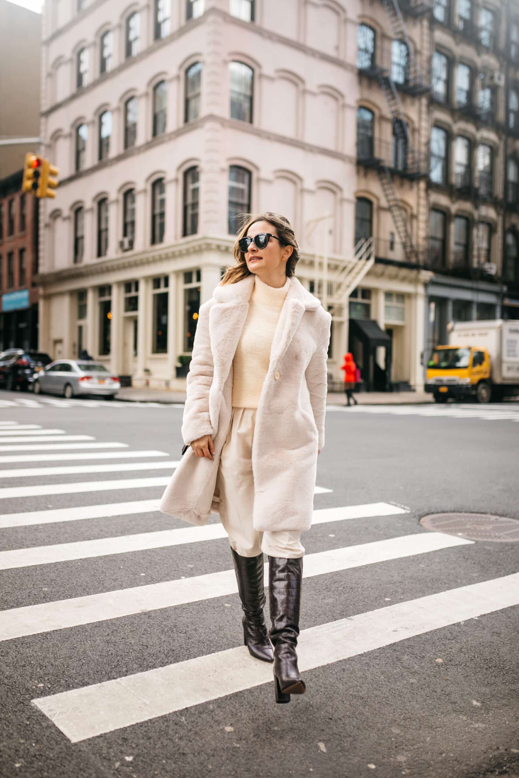 How I Plan and Pack for New York Fashion Week | White Fall Outfit, Brown OTK Boots, Winter White Outfit