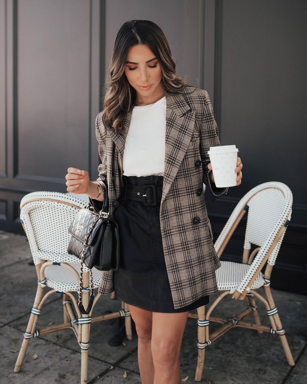 How to Style a Plaid Blazer With Skirts How to Style a Plaid Blazer With Skirts for Fall