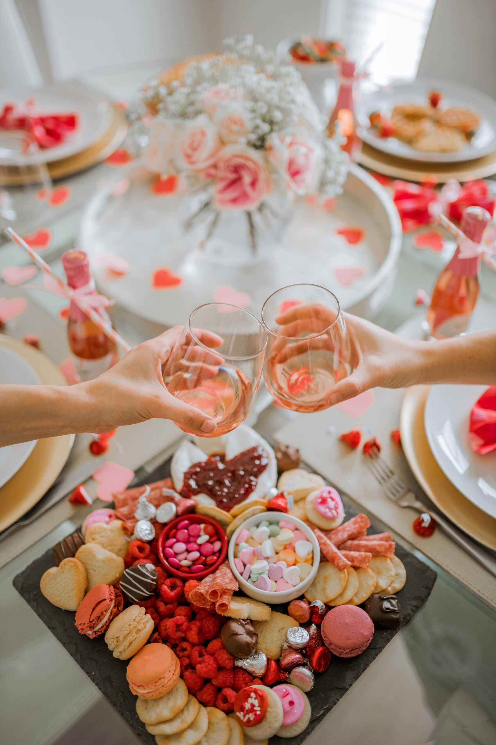 Galentine's Day Brunch Ideas, Cute Galentine's Party ideas, Galentine's Day Party, Valentine's Day Brunch Ideas | Charmed by Camille