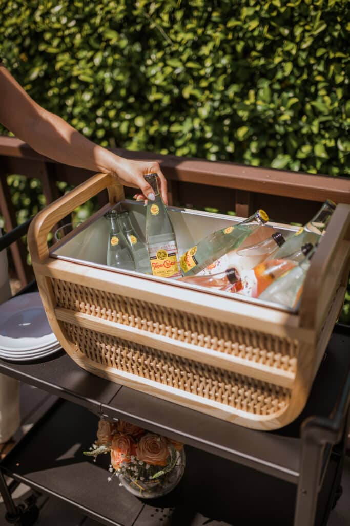 Outdoor Entertaining Accessories