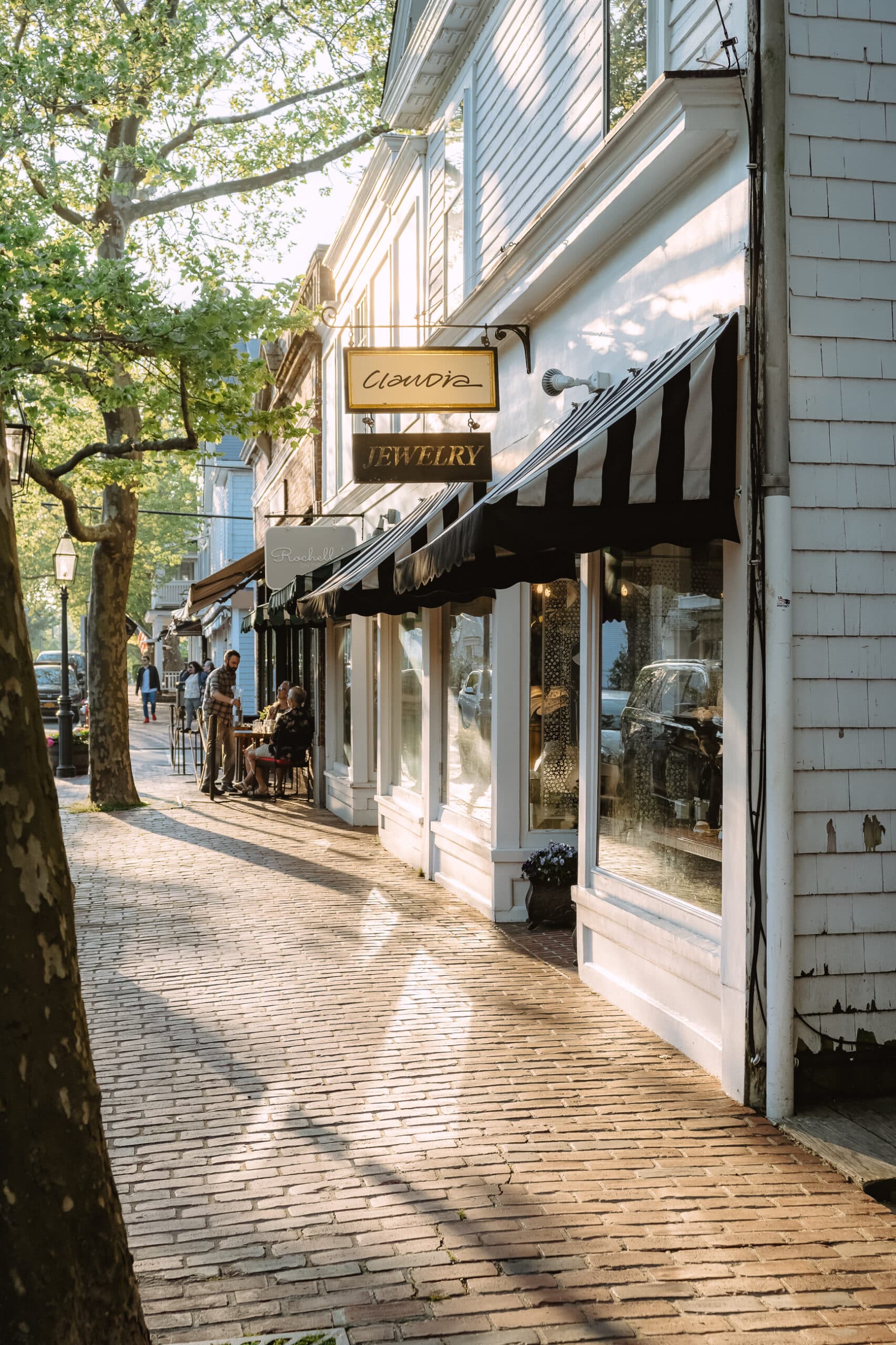 Downtown Edgartown, Marthas Vineyard Travel Guide | Charmed by Camille