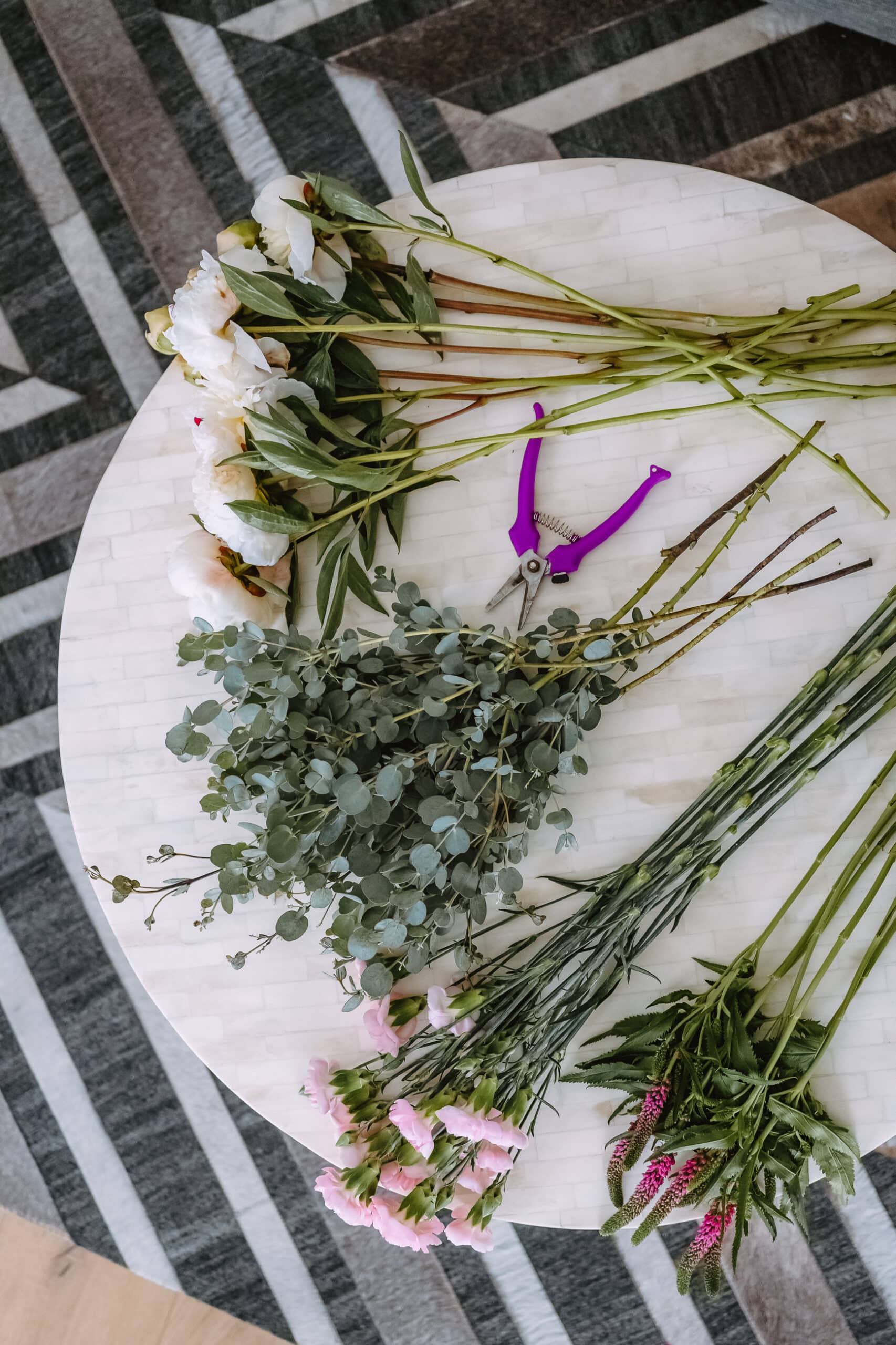 How to Arrange Grocery Store Flowers Like a Pro, Upgrade Your Grocery Store Flowers, DIY Floral Arrangements | Charmed by Camille