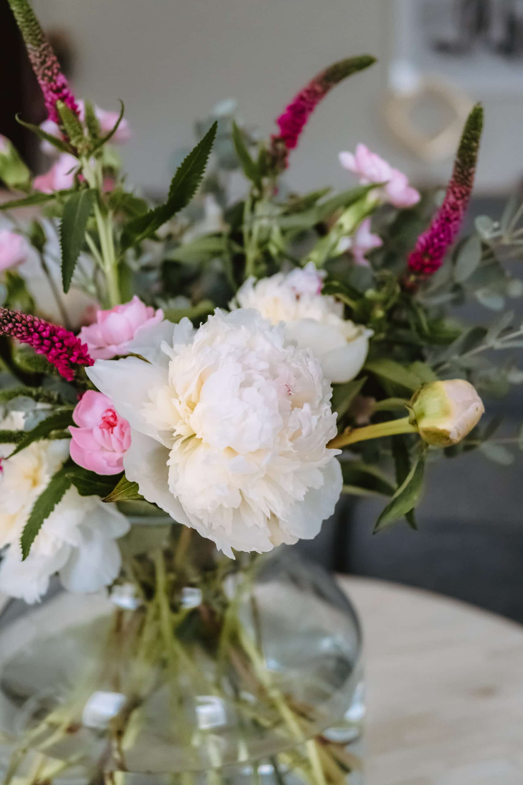 How to Arrange Grocery Store Flowers Like a Pro, Upgrade Your Grocery Store Flowers, DIY Floral Arrangements | Charmed by Camille