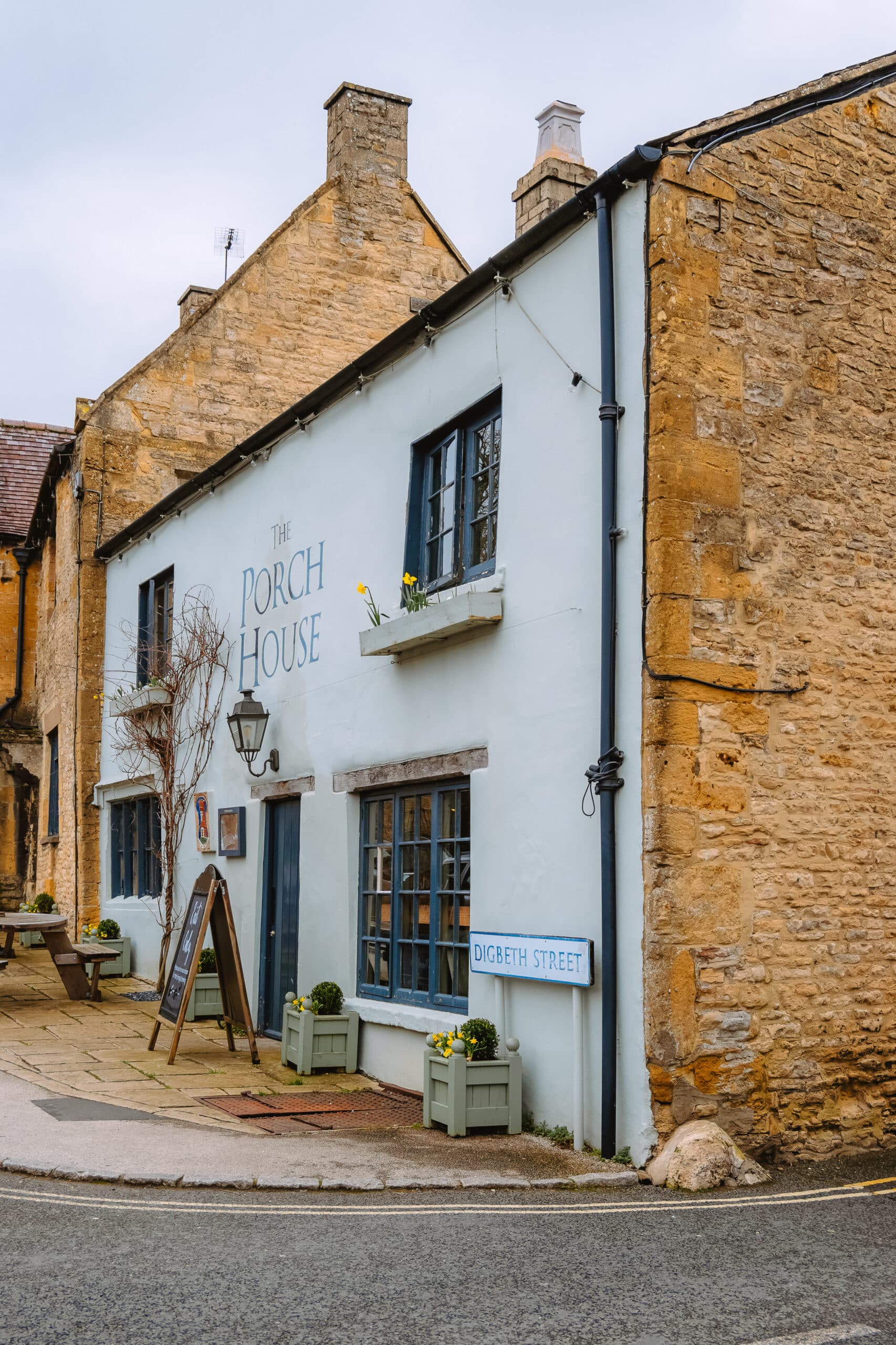 the porch house Stow on the Wold Travel Guide