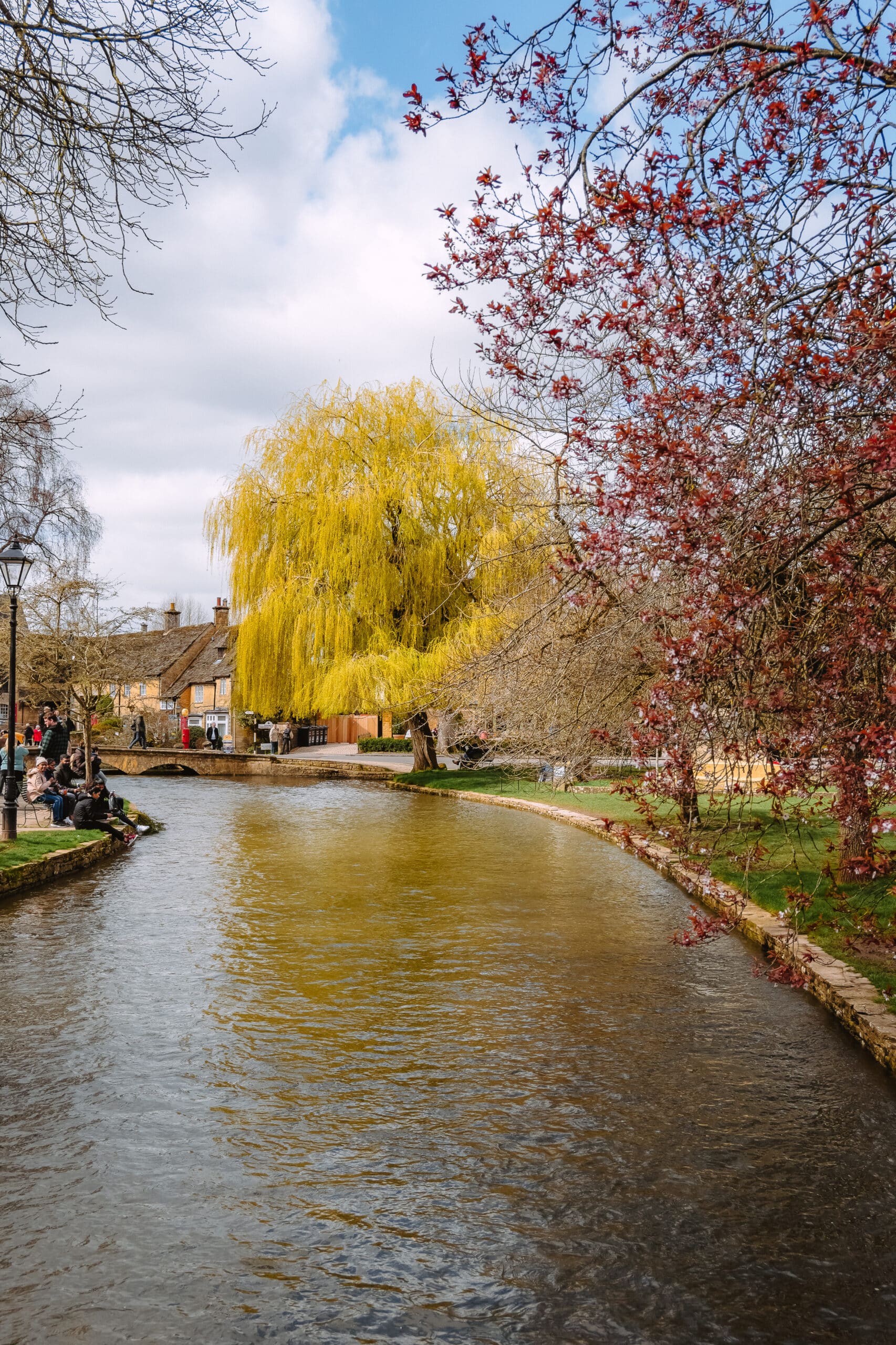 Bourton on the Water river Bourton on the Water river