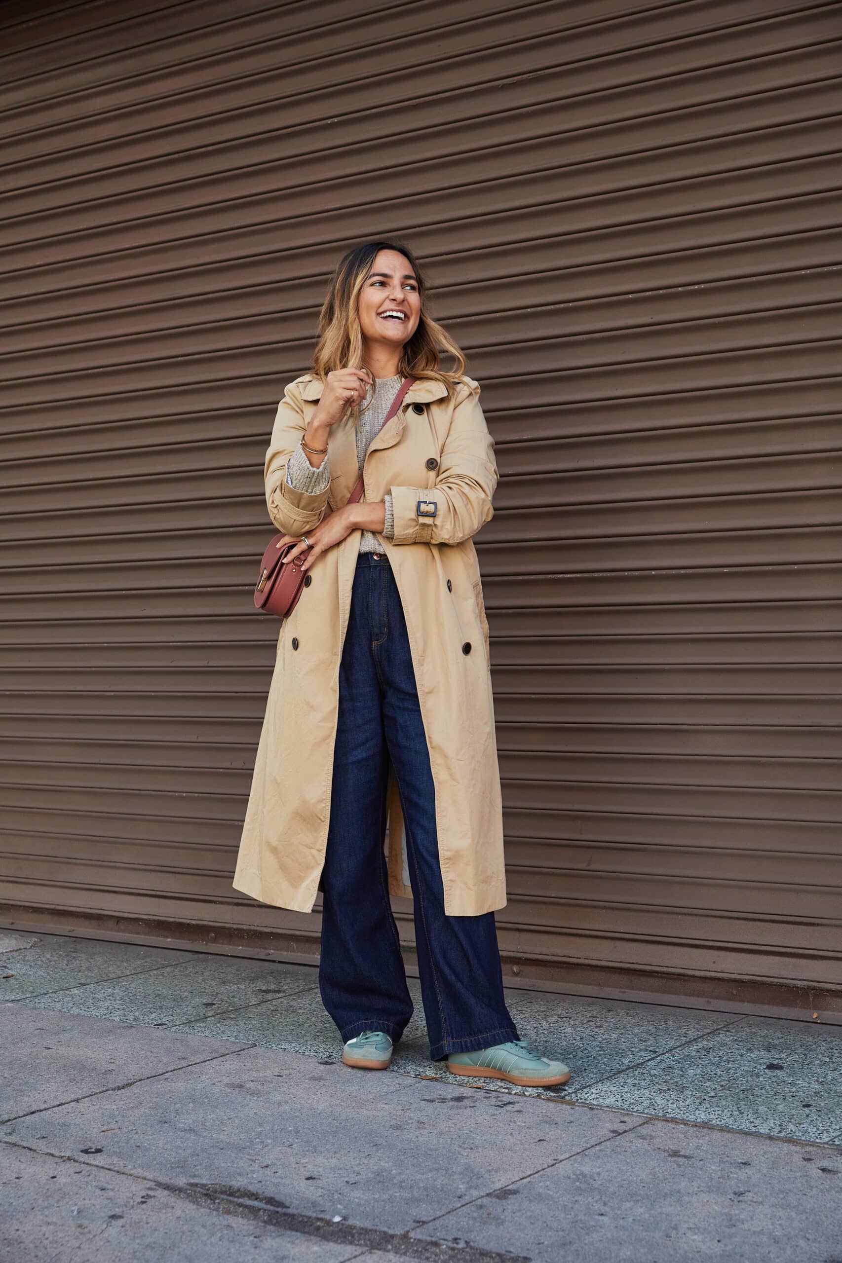 Dark Wash Wide Leg Jeans Dark Wash Wide Leg Jeans and Sneakers