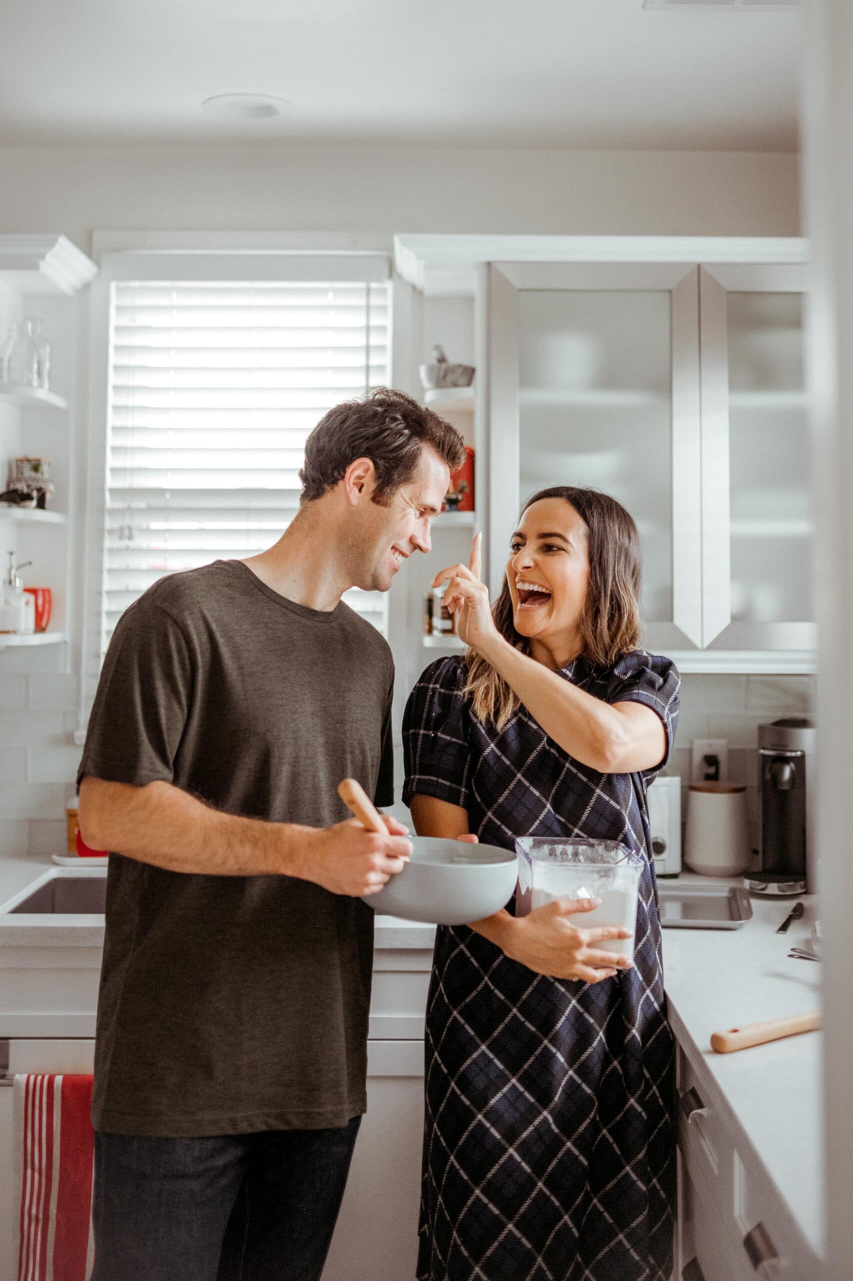 Host First Dinner Party How to Host Your First Dinner Party