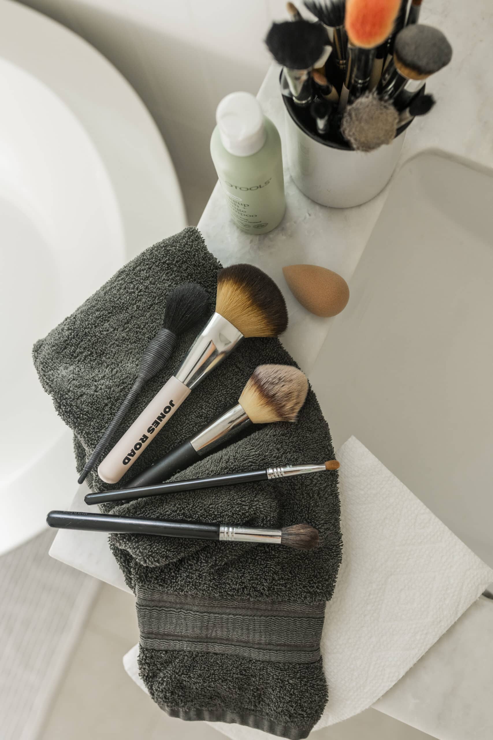 Clean Makeup Sponges and Brushes How to Clean Makeup Sponges and Brushes