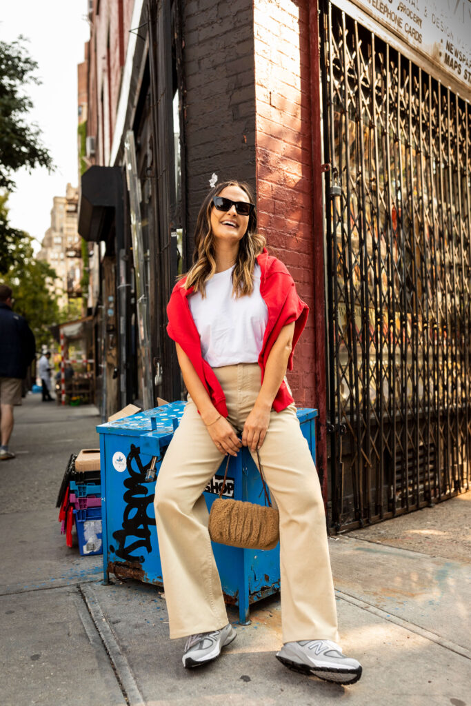 Casual Wide Leg Jeans Outfit Ideas