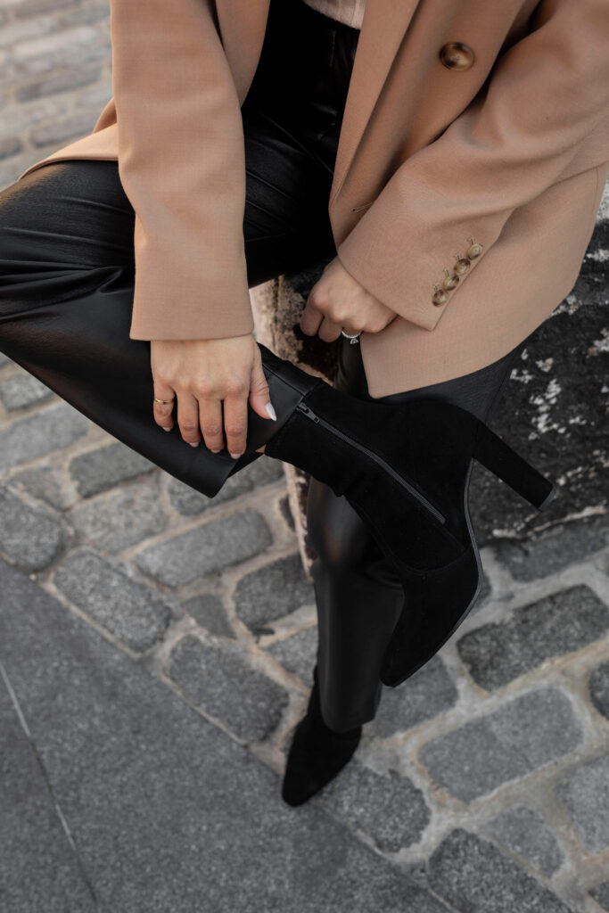 Black Paz Boots