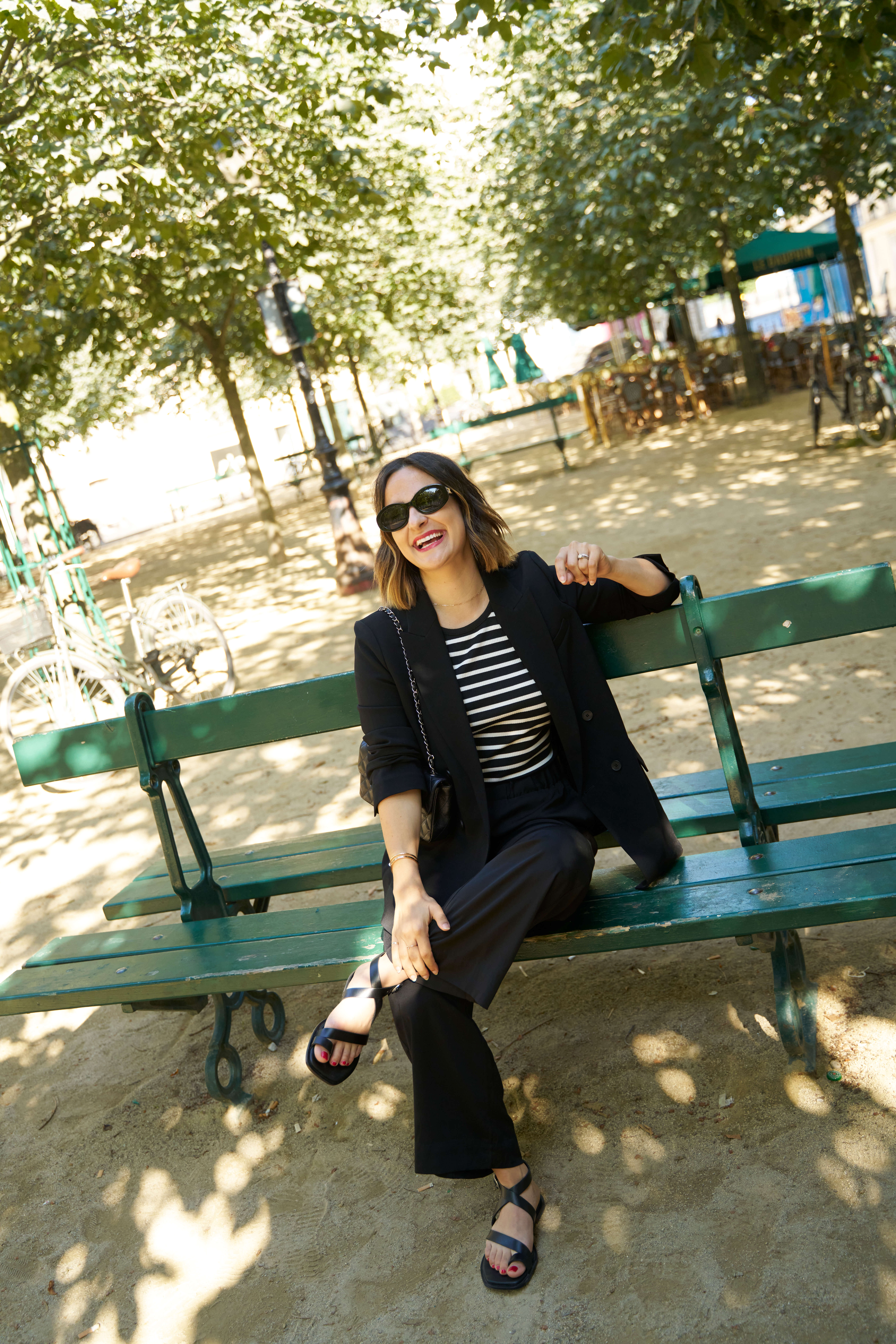 black trouser suit for summer