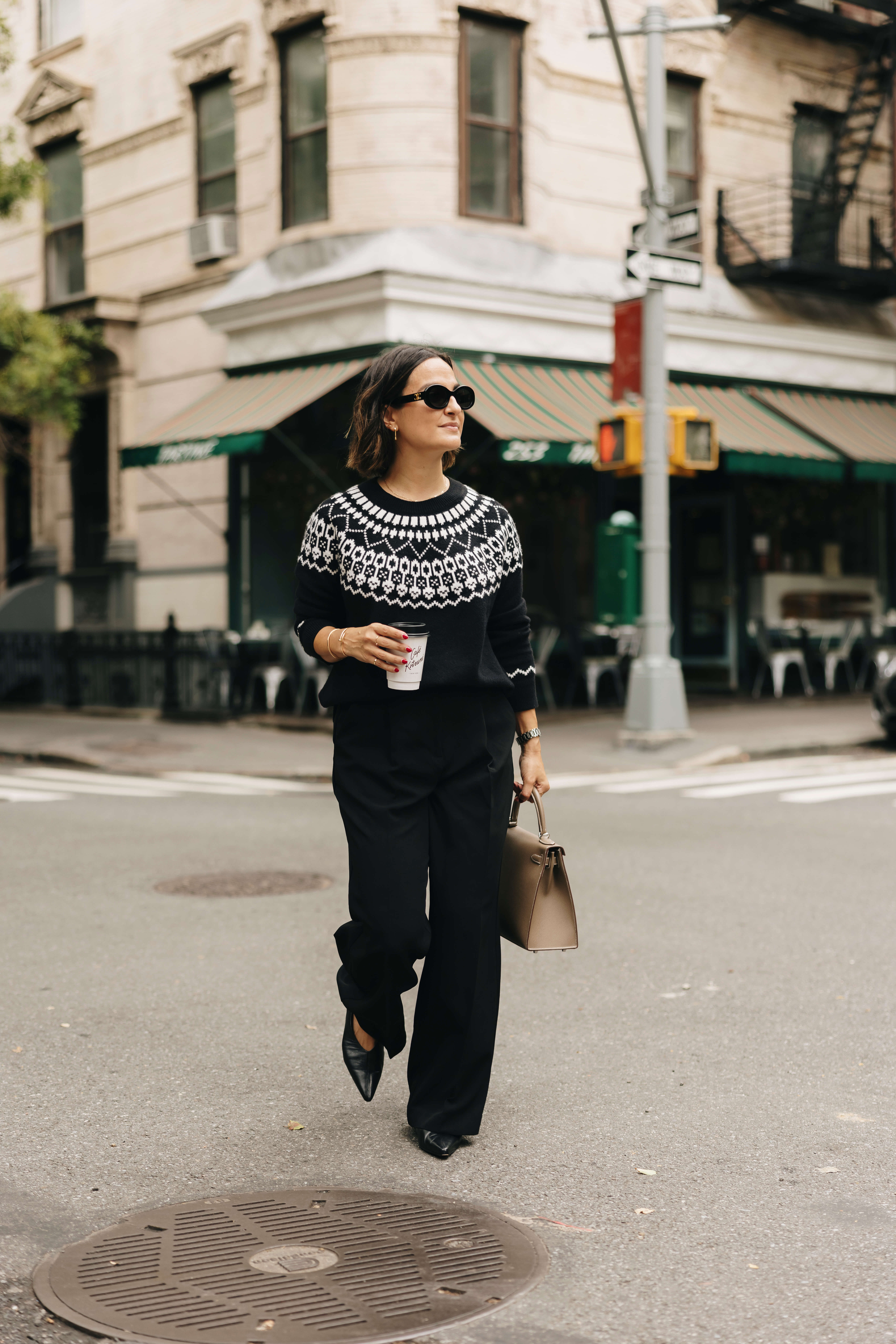 business casual black pants outfit